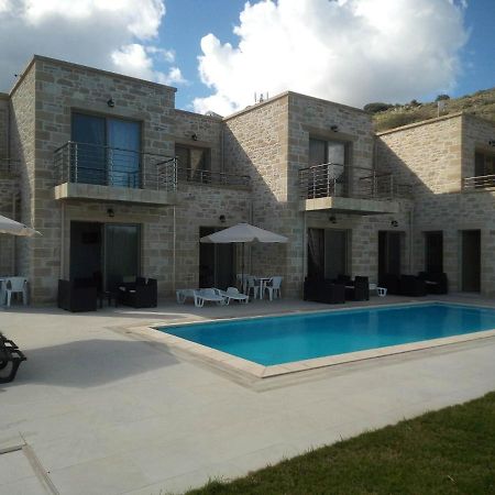 Villa Stylianos And Studios Kissamos Exterior photo