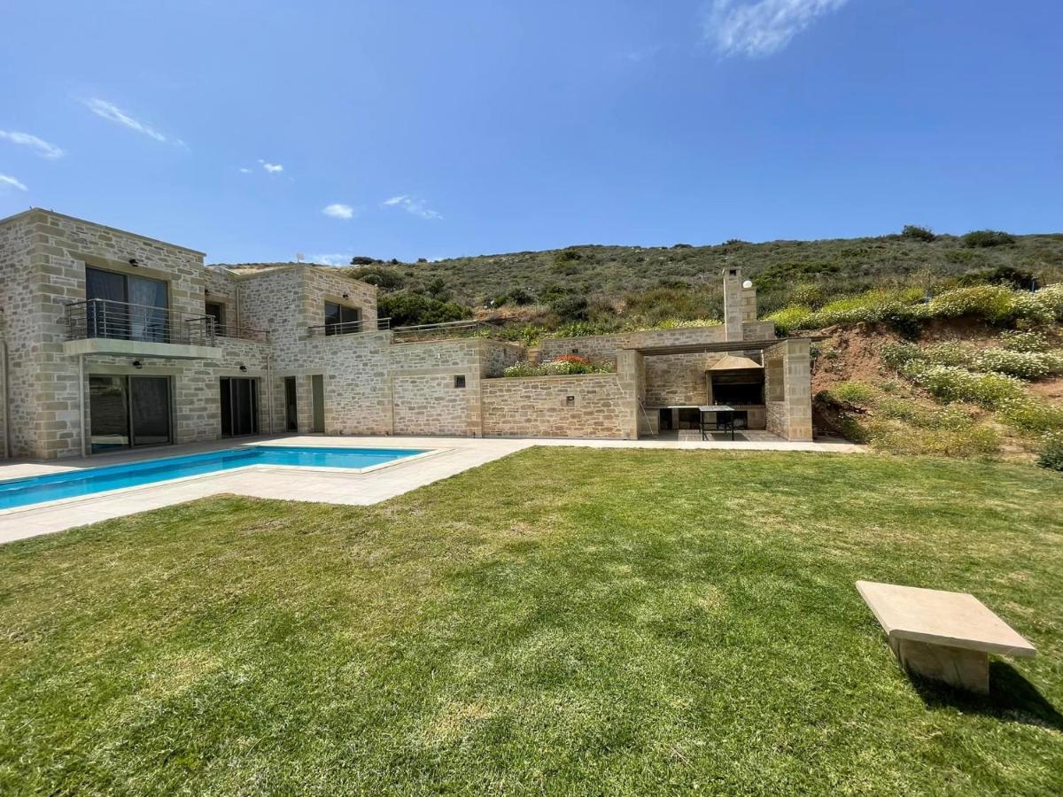 Villa Stylianos And Studios Kissamos Exterior photo