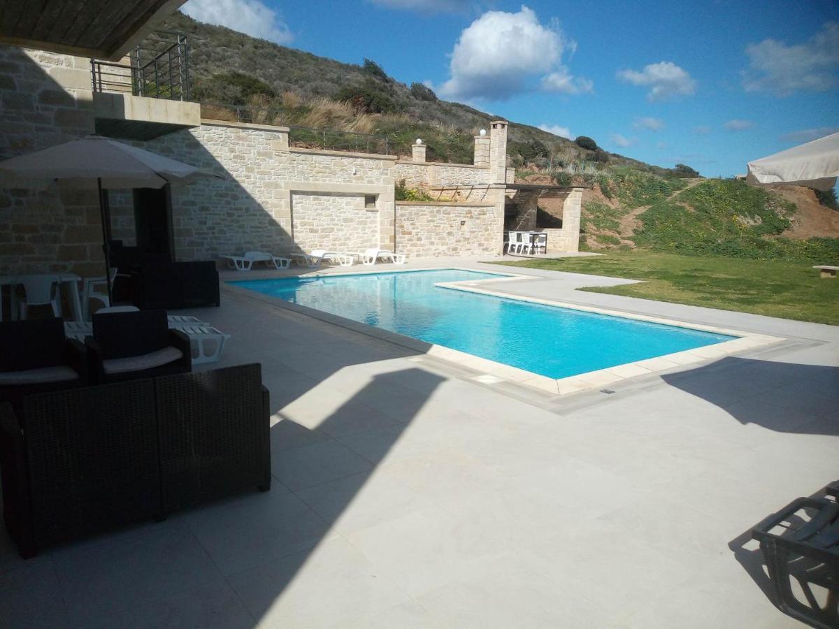 Villa Stylianos And Studios Kissamos Exterior photo